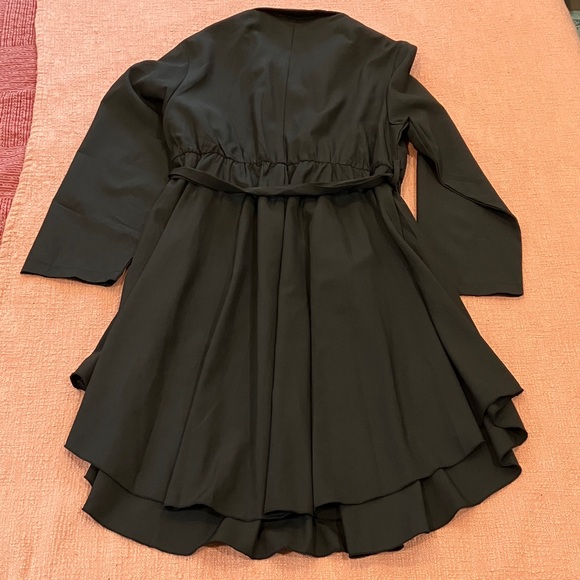 Beautiful Black Long Sleeve shirt Dress - Picture 14 of 16